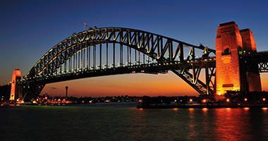 'The Coathanger' (Harbour Bridge)